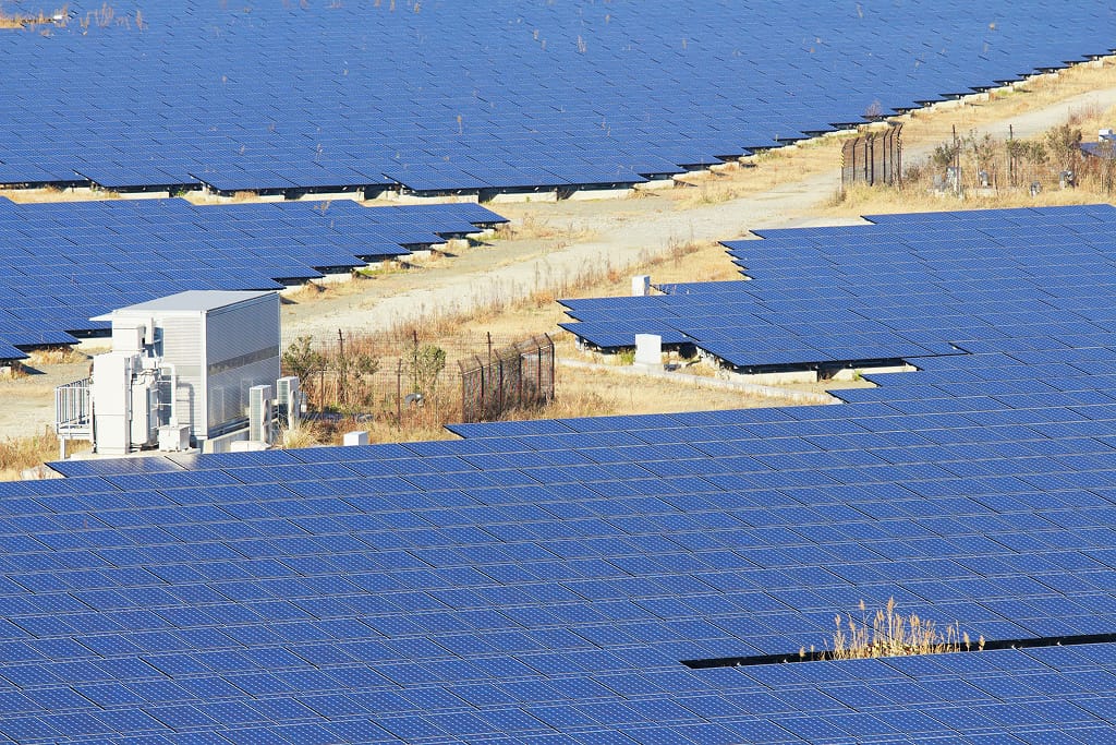 Power Plant Controller in Compliance
